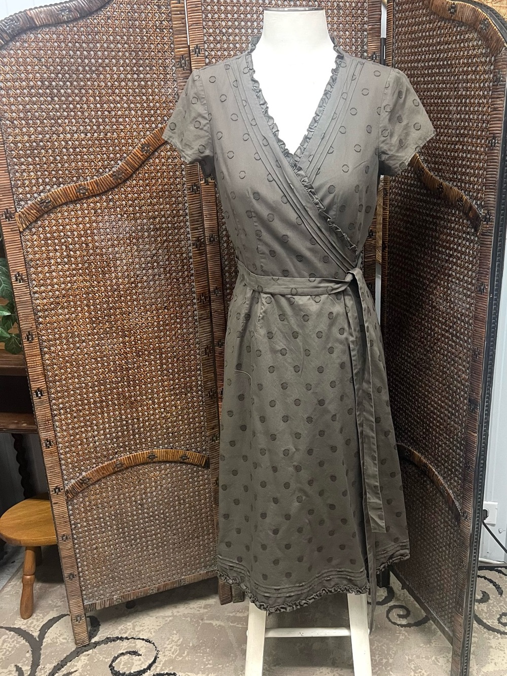 Boden wrap dress short sleeve 10R brown